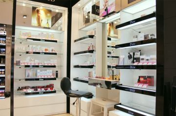 Магазин Форум приглашает окунуться в мир красоты Chanel!